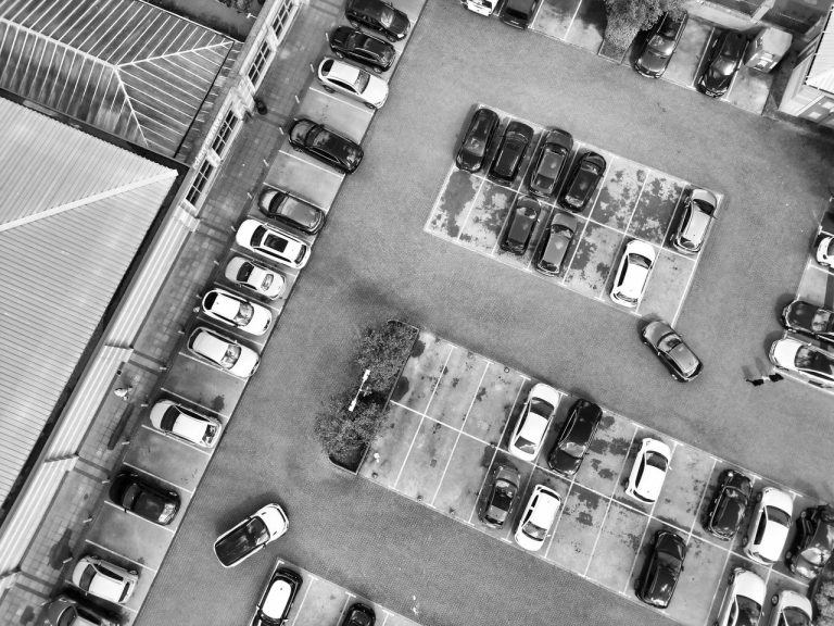 Quel type de sol choisir pour un parking d'entreprise ?